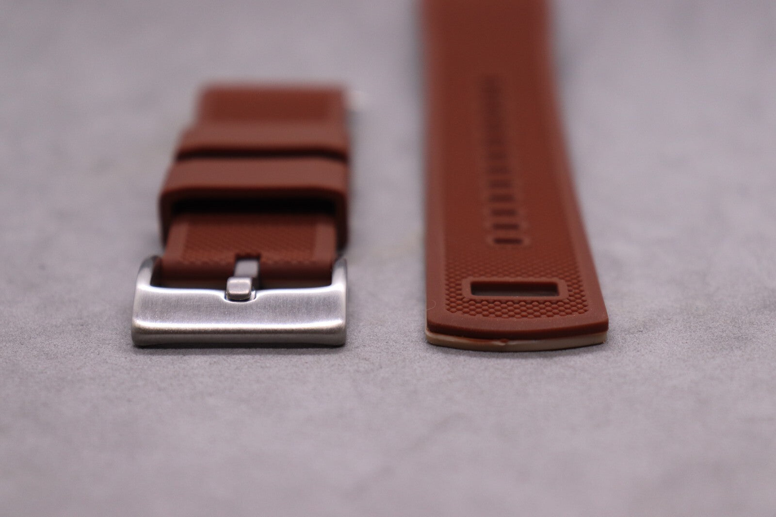 22mm SILICONE RUBBER DIVER/RACING CONTRAST WATCH STRAPS