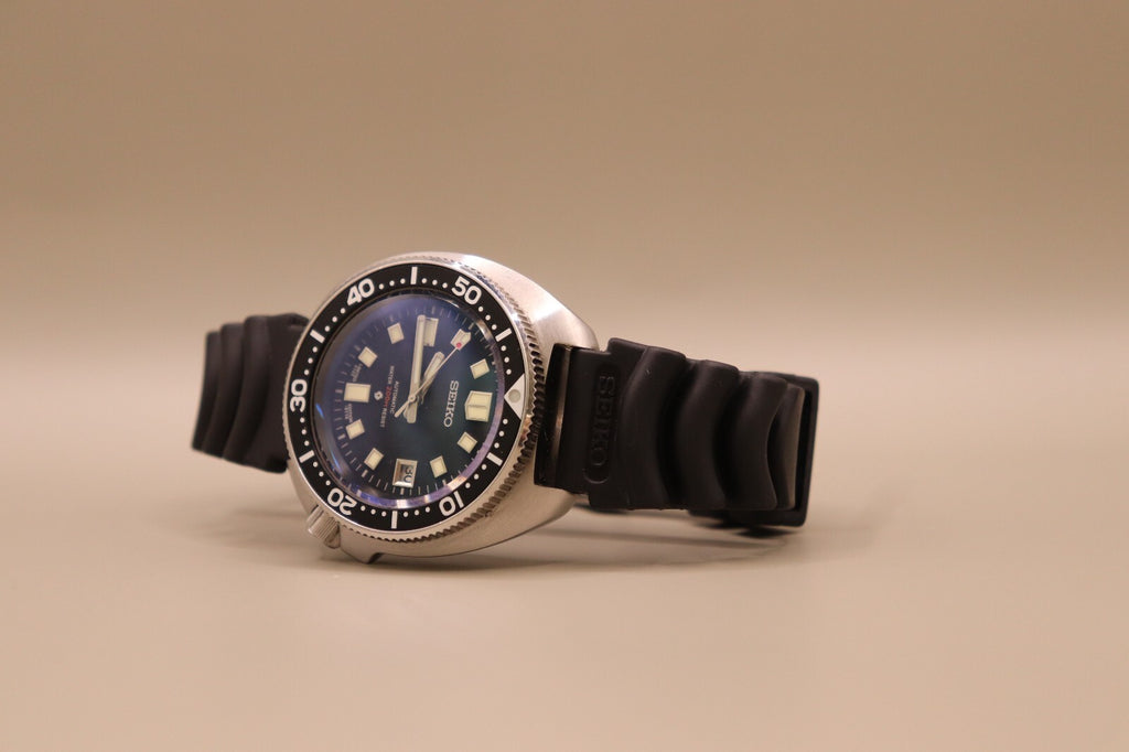 Genuine SEIKO 4HX0JB Rubber 20mm Watch Strap