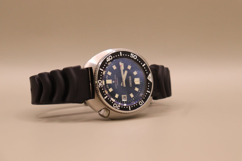 Genuine SEIKO 4HX0JB Rubber 20mm Watch Strap