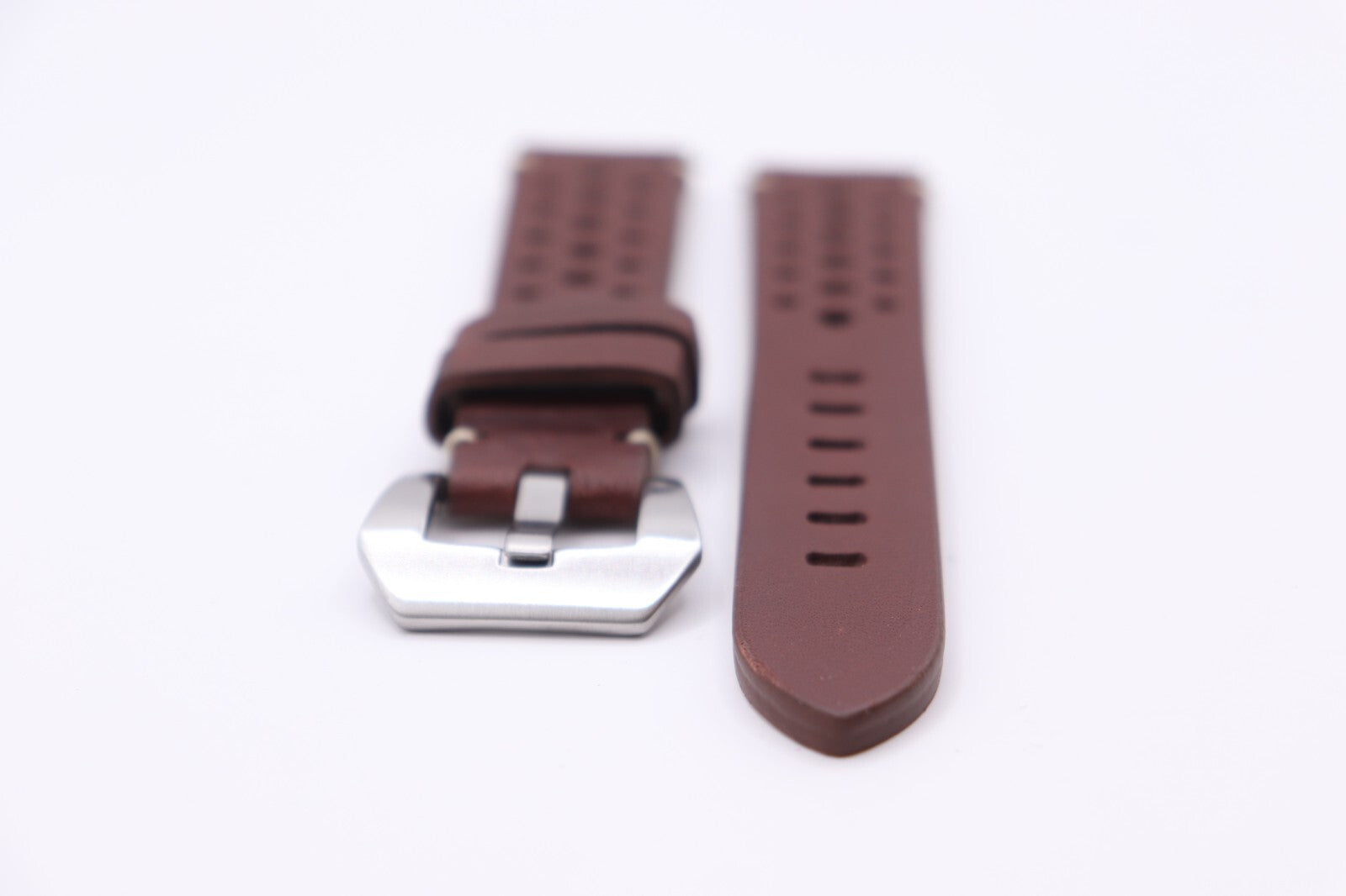 LUXURY 4mm Saddle Stitched Brown Calf Leather Perforated Watch Strap 20-22-24mm