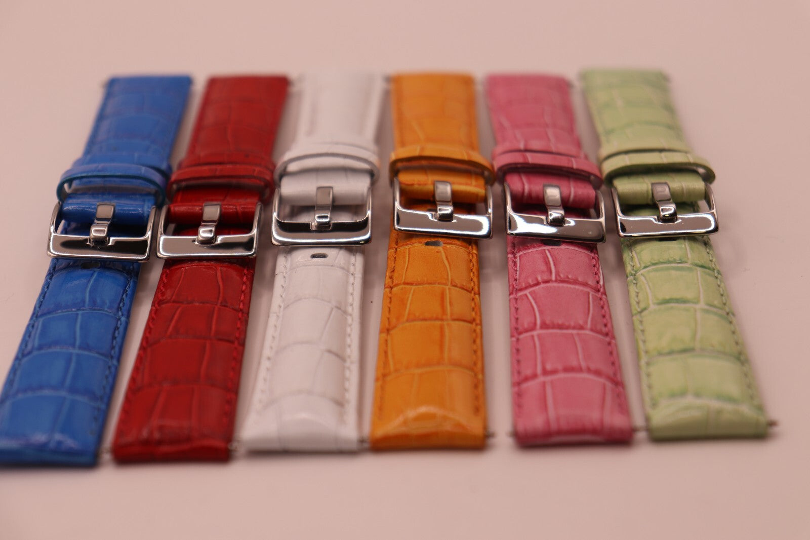 Luxury HIGH SHINE Padded Croc Grain, GENUINE CALF LEATHER, Ladies & Gents Sizes