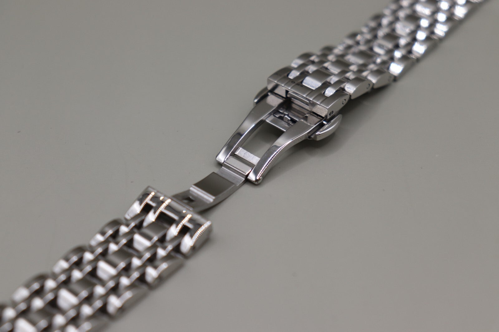 Full Mirror Solid Link 316L Stainless Steel Watch Strap 18 - 20 - 22 - 24mm