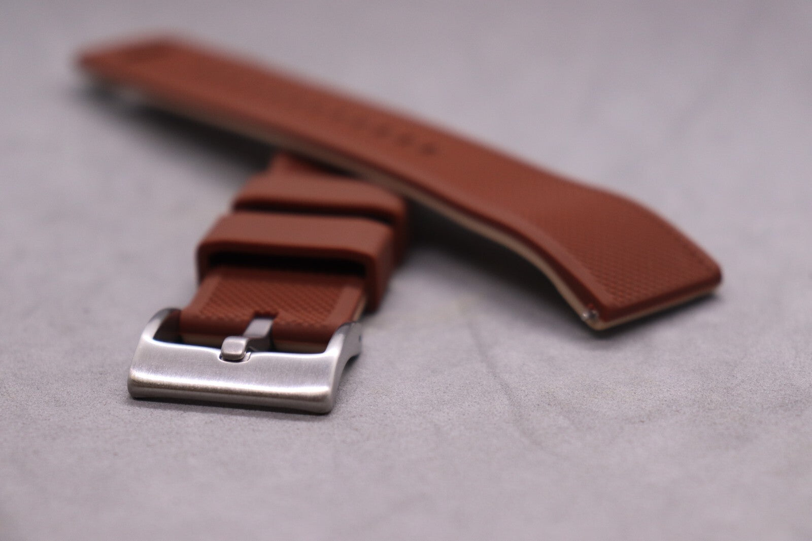 22mm SILICONE RUBBER DIVER/RACING CONTRAST WATCH STRAPS