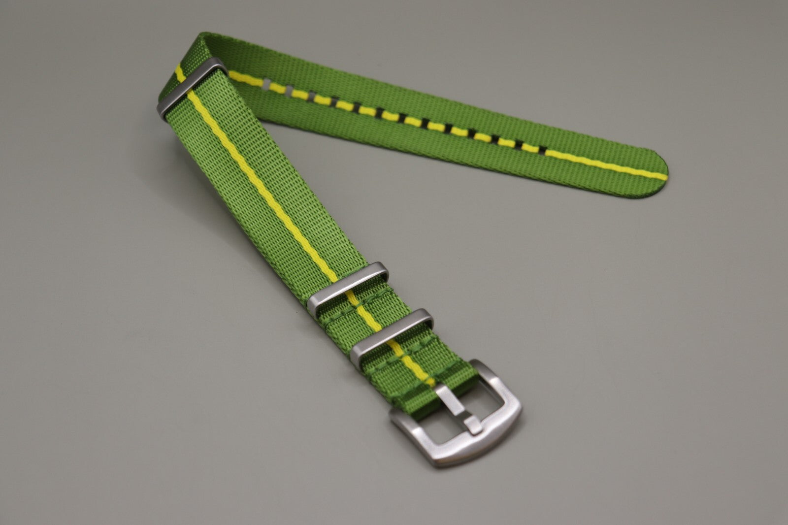 Army Ballistic Threaded Nylon Green & Yellow MOD G10 Watch Strap 18-20-22mm