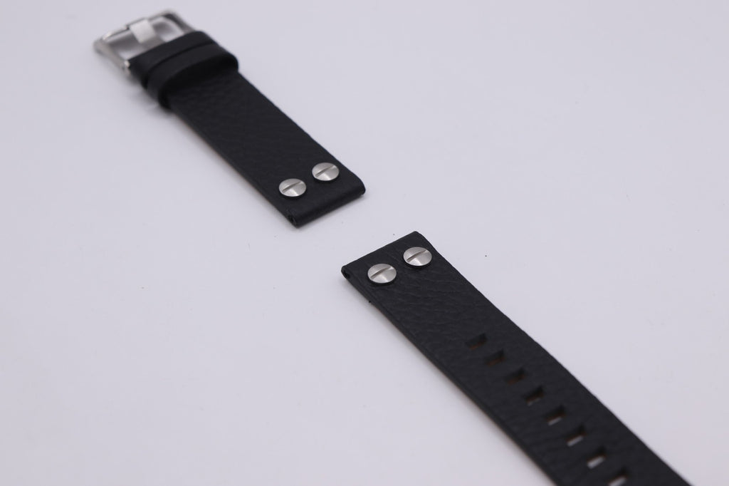 Luftwaffe WWII Pilot - Buffalo Grain Premium Leather Watch Strap w/ Screw Rivets