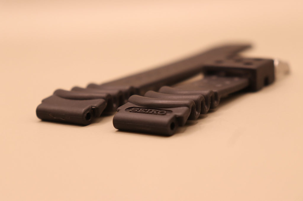 Genuine SEIKO 4HX0JB Rubber 20mm Watch Strap